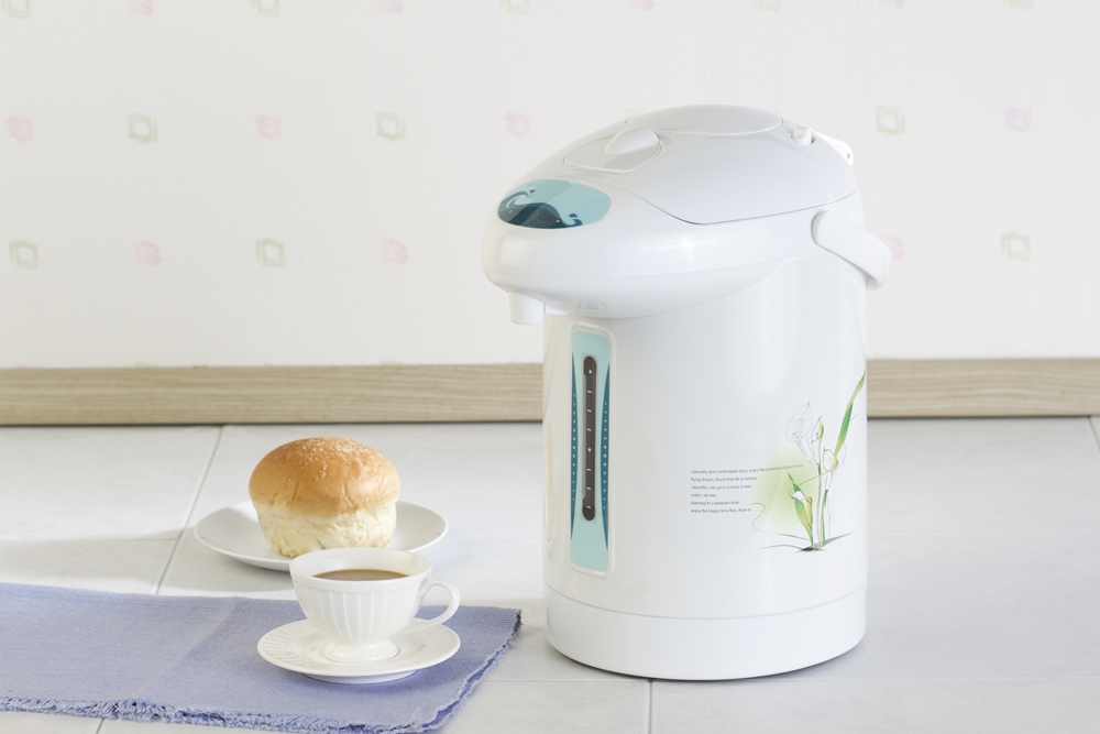 Что такое чайник-термопот и чем он отличается от обычного чайника.jpg